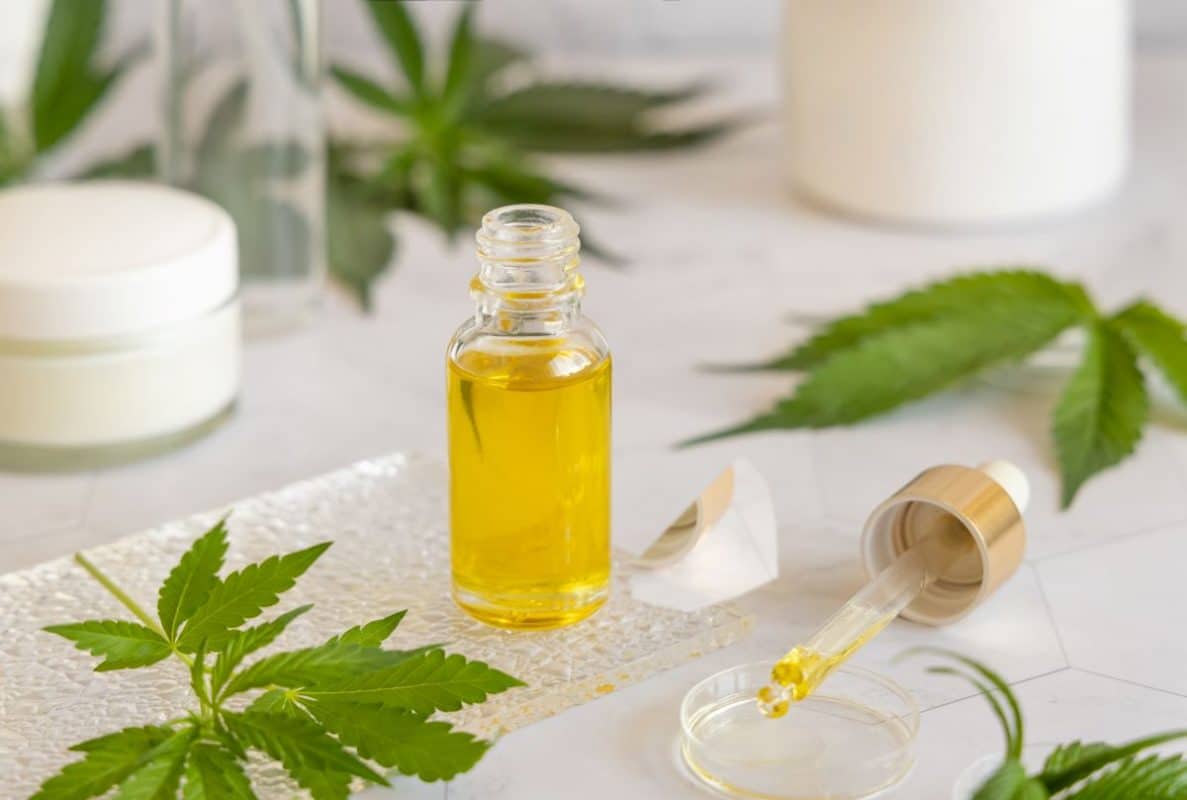 Reviewing The Top CBD Oils Available In The Market